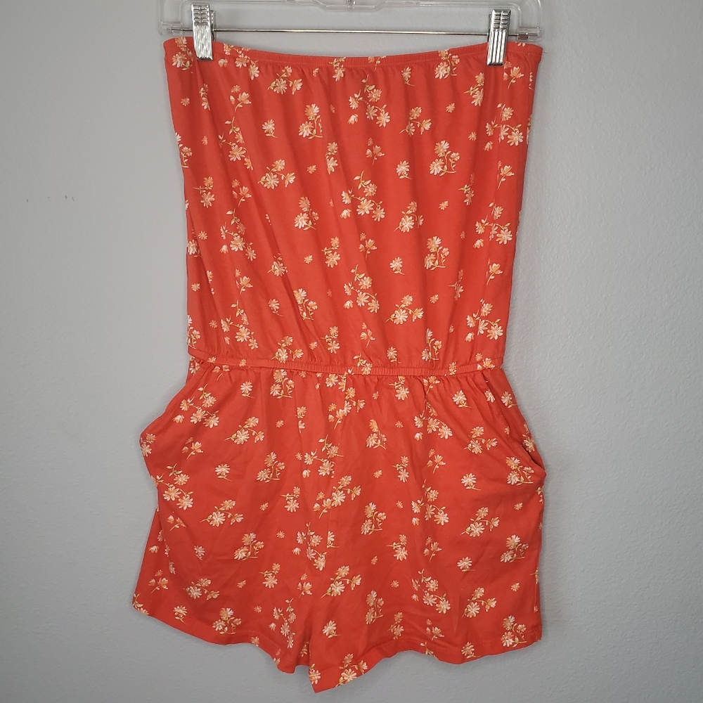 Forever 21 Strapless Romper with Pockets Sz M